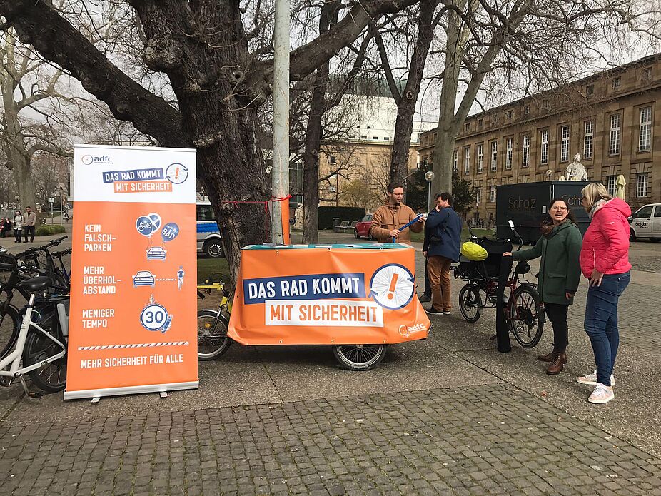 Infostand zum Kampagnenstart