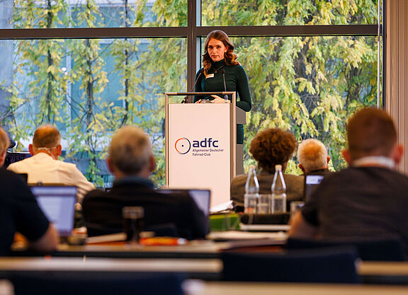 BHV 2021 Rebecca Peters Die Delegierten der 41. ADFC-Bundeshauptversammlung wählten Rebecca Peters zur Bundesvorsitzenden.